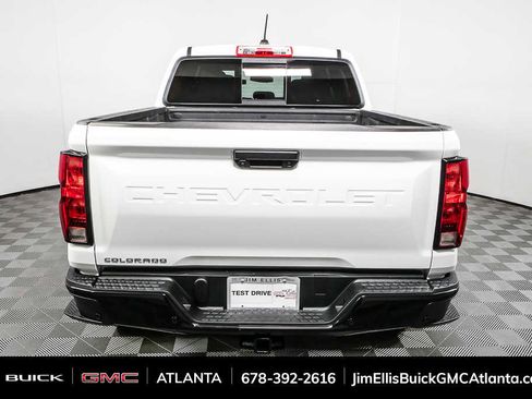 Used 2024 Chevrolet Colorado Trail Boss w/ Technology Package image 25