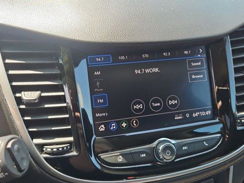 Used 2021 Chevrolet Trax LS AWD/4WD image 13