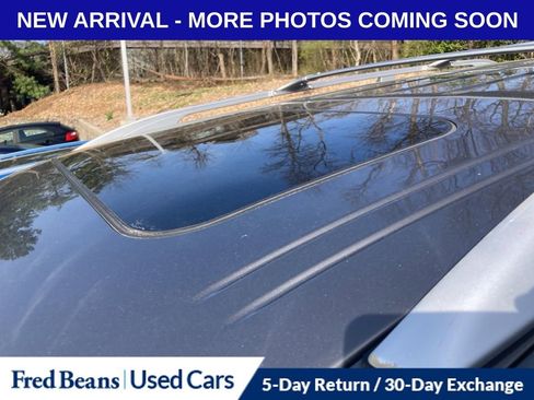 Used 2014 INFINITI QX80 4WD w/ Deluxe Touring Package image 8