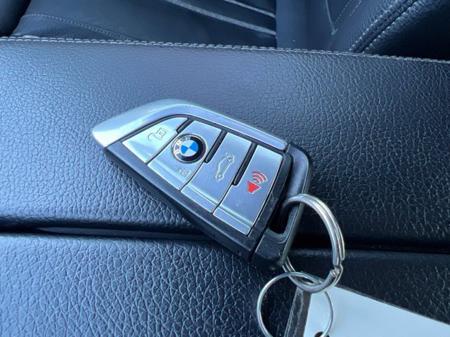 Used 2018 BMW M550i xDrive AWD/4WD image 14