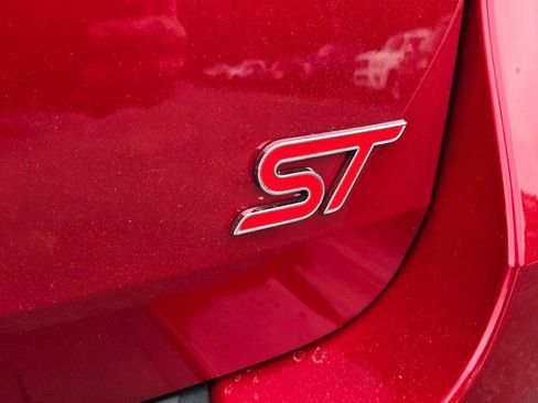 New 2026 Ford Explorer ST w/ Sun And Sound Package image 10