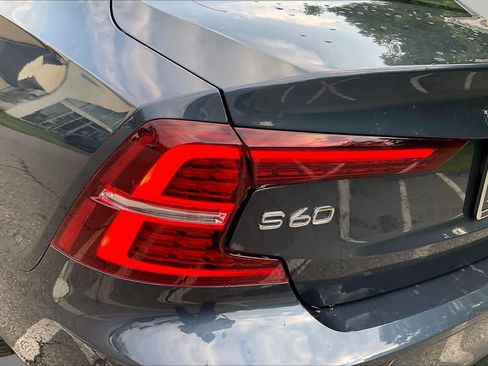 Used 2024 Volvo S60 B5 Core AWD/4WD image 27
