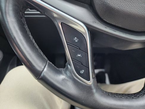 Used 2017 Cadillac XT5 Luxury w/ Driver Awareness Package image 36