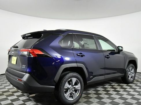 New 2025 Toyota RAV4 XLE image 10