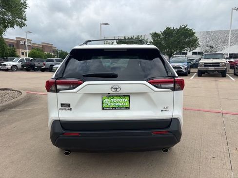 Used 2025 Toyota RAV4 LE image 6