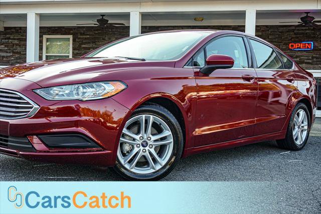 Used 2018 Ford Fusion SE w/ Fusion SE Technology Package FWD image 6