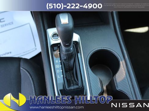 Used 2025 Nissan Altima 2.5 SV FWD image 20
