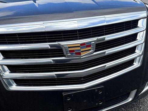 Certified 2020 Cadillac Escalade Luxury image 29