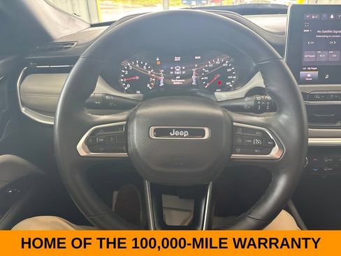 Used 2025 Jeep Compass Limited AWD/4WD image 10