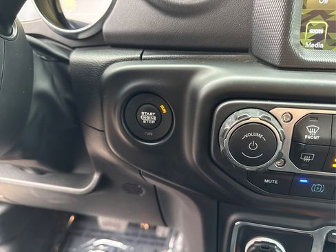 Used 2023 Jeep Wrangler Unlimited Rubicon 4xe w/ Cold Weather Group image 33