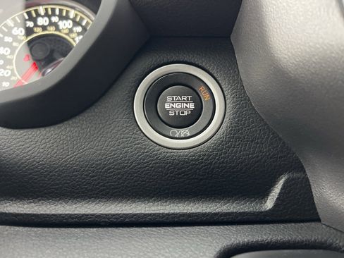 Used 2024 RAM 2500 Big Horn w/ Safety Group image 13