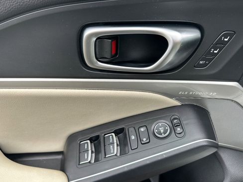 Used 2023 Acura Integra A-Spec FWD image 11
