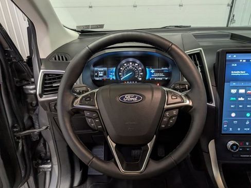 Used 2024 Ford Edge SEL w/ Convenience Package AWD/4WD image 17