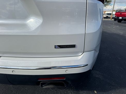 Used 2018 Chevrolet Traverse Premier image 26