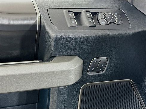 Used 2020 Ford F150 Raptor w/ Equipment Group 802A Luxury image 10