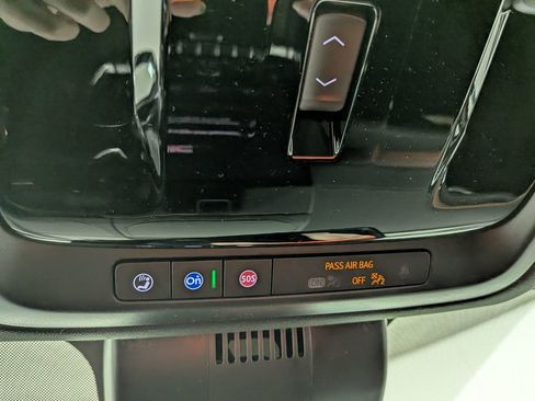 New 2026 GMC Yukon XL Denali w/ LPO, Floor Liner Package image 31