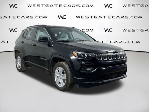 Used 2022 Jeep Compass Latitude w/ Convenience Group image 38
