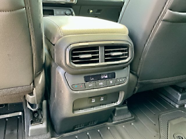 New 2026 Honda Pilot Touring image 10