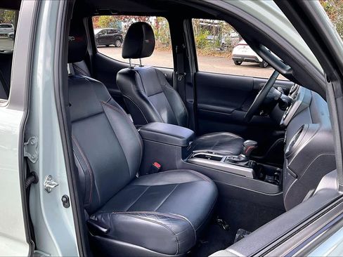 Used 2021 Toyota Tacoma TRD Pro image 8