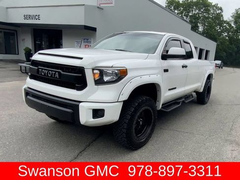 Used 2017 Toyota Tundra TRD Pro AWD/4WD image 4