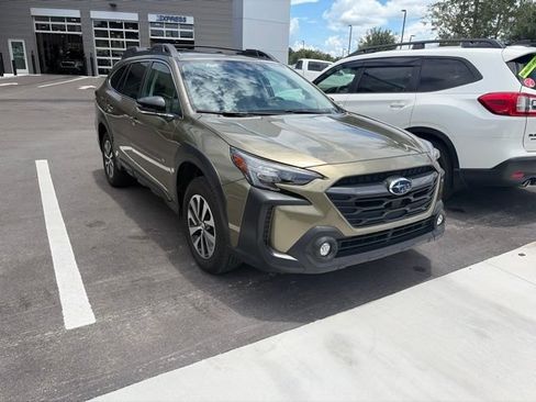 Used 2024 Subaru Outback Premium w/ Popular Package #1A AWD/4WD image 4