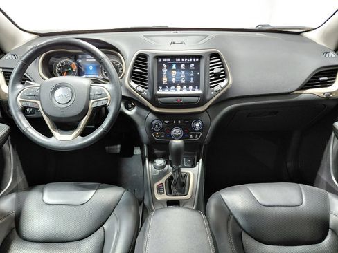 Certified 2016 Jeep Cherokee Limited w/ Luxury Group AWD/4WD image 17