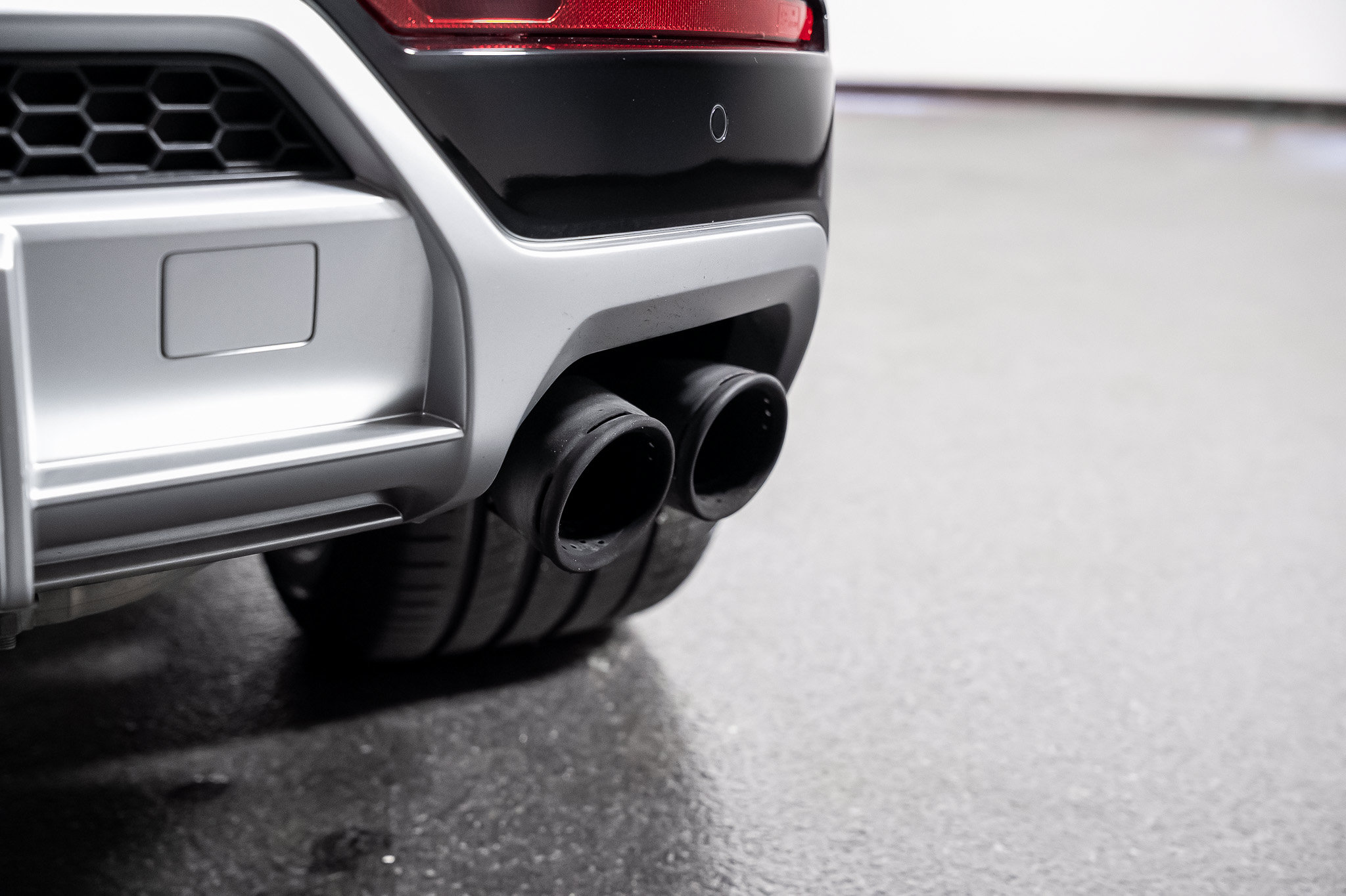 Used 2019 Lamborghini Urus AWD/4WD image 26