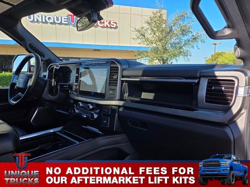 Used 2024 Ford F350 Platinum w/ Tremor Off-Road Package image 25