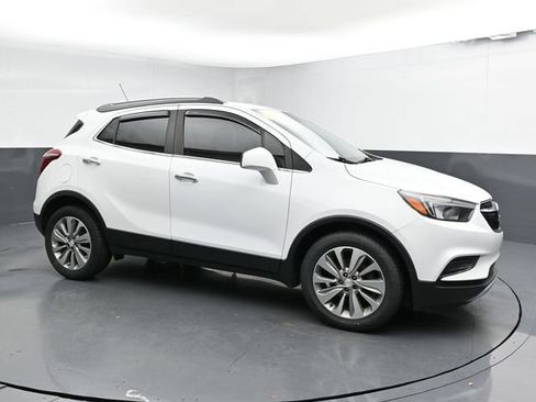 Used 2020 Buick Encore Preferred w/ Safety Package FWD image 13