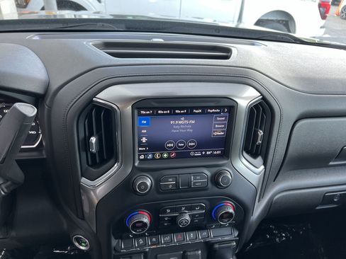 Used 2021 Chevrolet Silverado 1500 RST AWD/4WD image 26