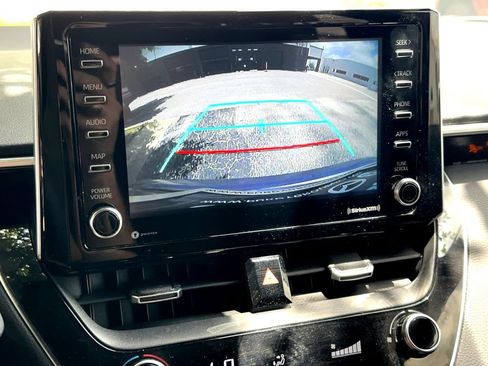 Used 2021 Toyota Corolla SE FWD image 24