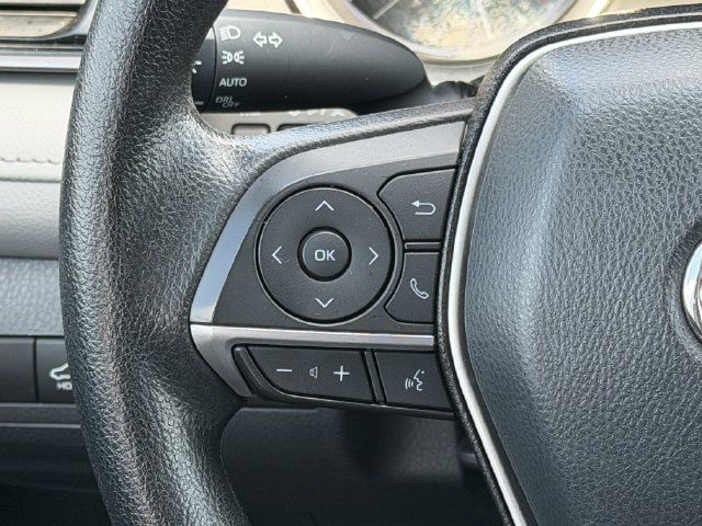 Used 2023 Toyota Camry LE FWD image 13