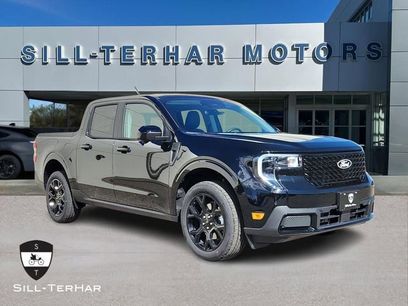 New 2025 Ford Maverick Lariat w/ Black Appearance Package