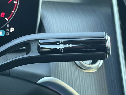 Used 2026 Mercedes-Benz GLC 300 4MATIC image 35