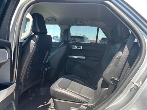 Used 2024 Ford Explorer Limited w/ Equipment Group 301A AWD/4WD image 14