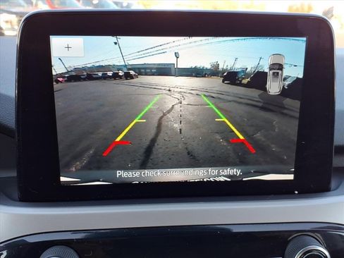 Certified 2022 Ford Escape SEL w/ Technology Package image 12