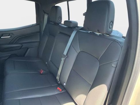 New 2026 GMC Canyon Elevation w/ Convenience Package image 12