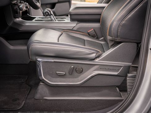 Used 2024 Ford F150 Lariat image 13