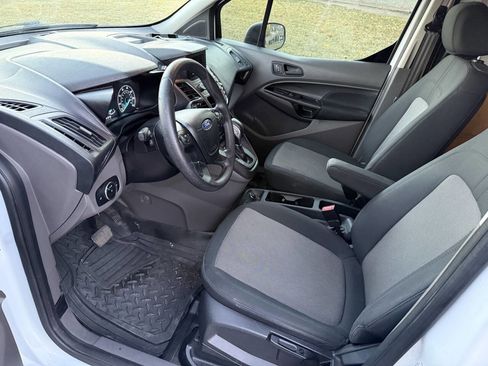 Used 2019 Ford Transit Connect XL image 5