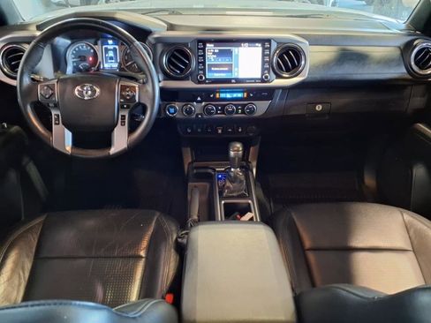 Used 2021 Toyota Tacoma Limited w/ Nightshade Package image 12