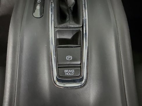 Certified 2022 Honda HR-V Sport image 19