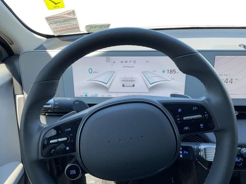 Used 2024 Hyundai Ioniq 5 SEL RWD image 12