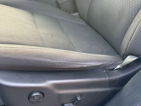 Used 2020 Jeep Grand Cherokee Laredo image 11