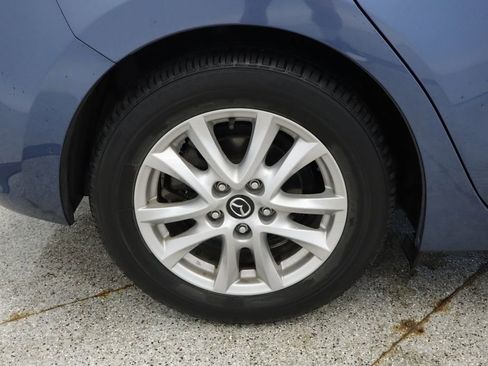 Used 2017 MAZDA MAZDA3 Sport FWD image 18