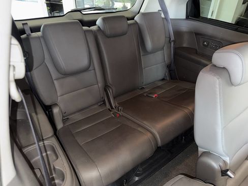 Used 2014 Honda Odyssey EX-L image 24