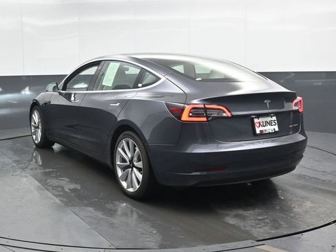 Used 2019 Tesla Model 3 Long Range image 10