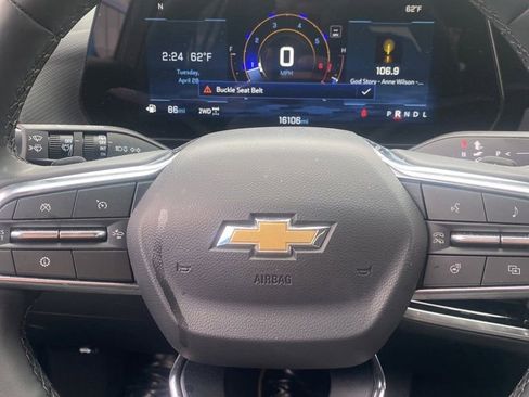 Used 2026 Chevrolet Equinox LT AWD/4WD image 28