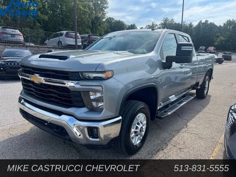 Used 2025 Chevrolet Silverado 2500 LT w/ Safety Package AWD/4WD image 1