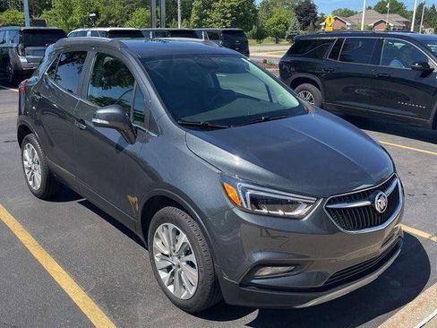 Used 2017 Buick Encore Essence AWD/4WD image 4