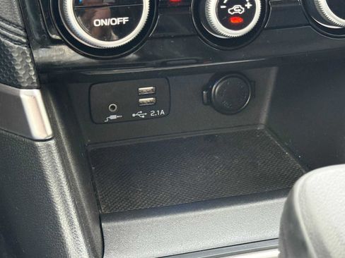 Certified 2023 Subaru Forester Premium image 27